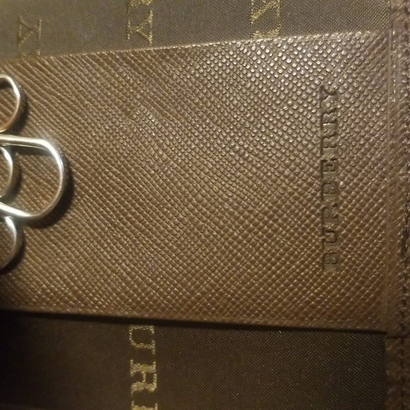 BURBERRY Nova Check 5 Ring Key holder Brown Leather EXCELLENT Condition Snappy - Picture 11 of 16